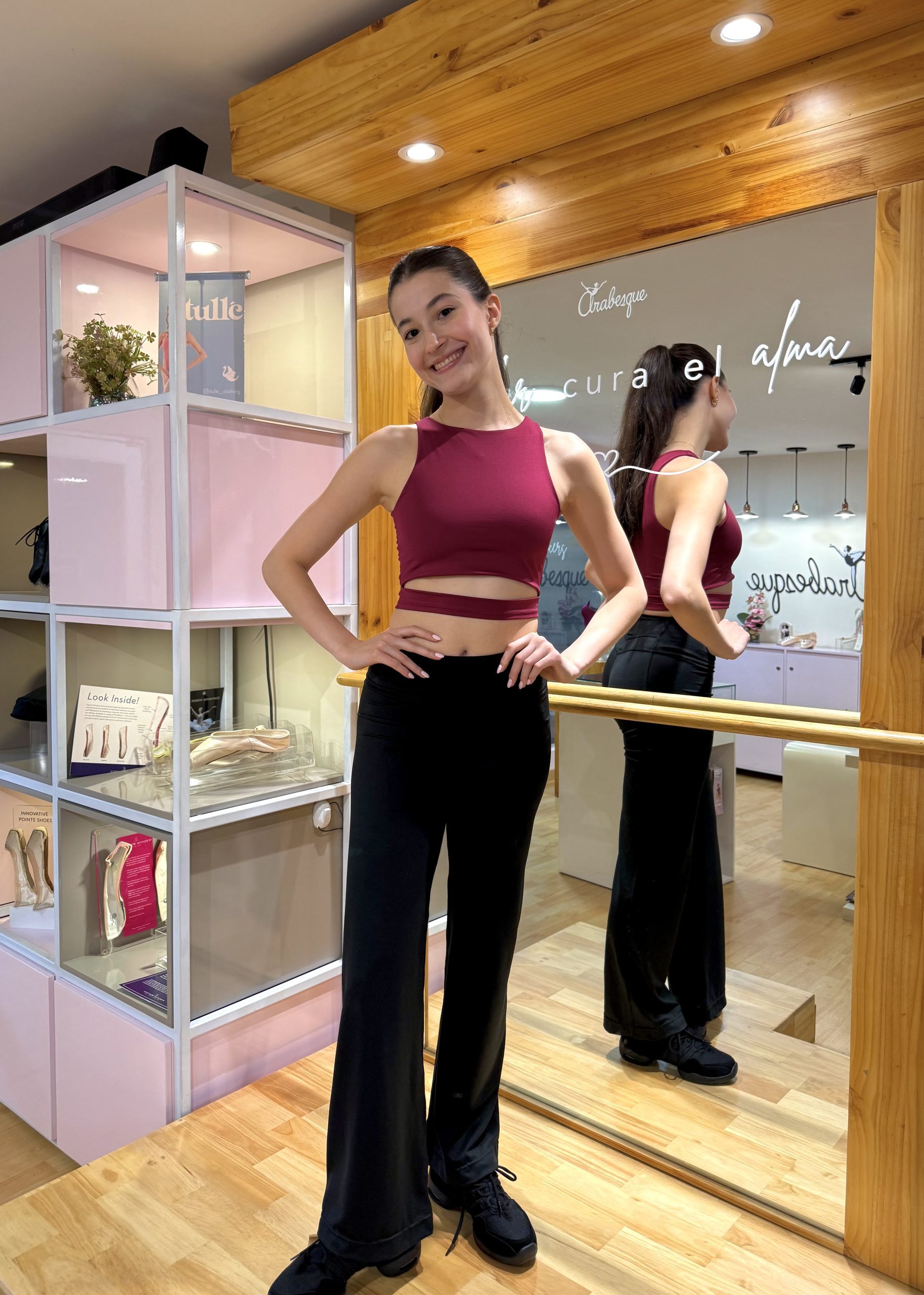crop-top-dancer-tulle-vino